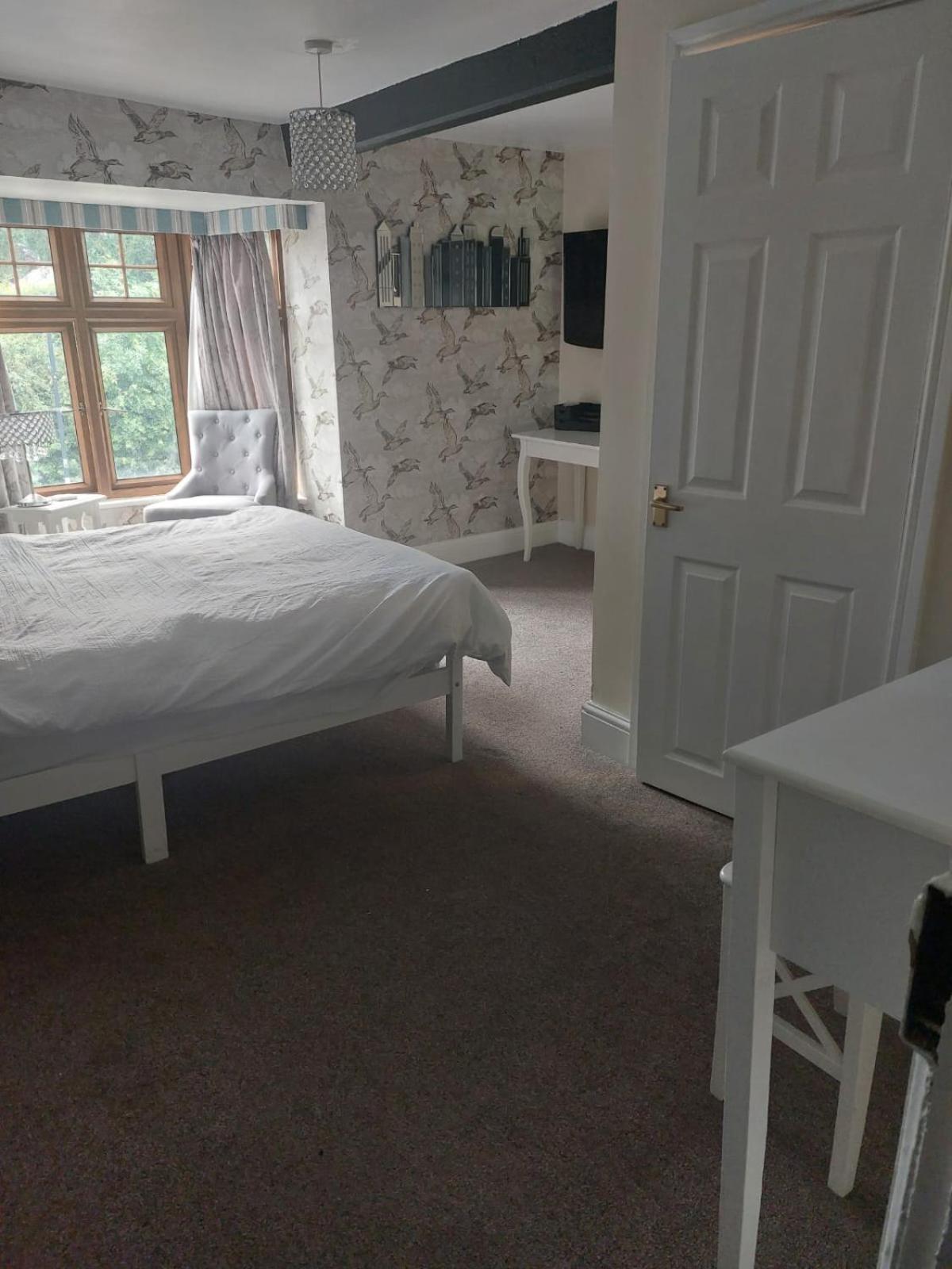 The Blue Bell Hotel Boroughbridge Eksteriør billede